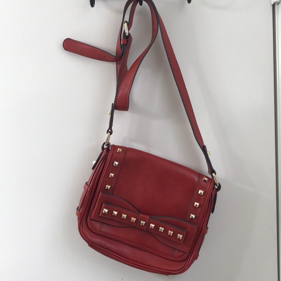 Jessica Simpson Handbags - Perfect cross body bag
